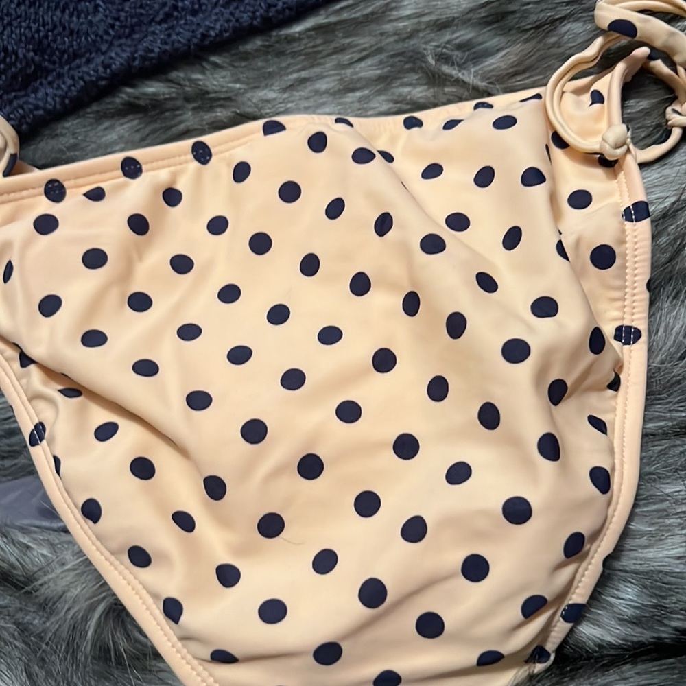 2pc Crochet polka dot bikini set - Picture 3 of 6